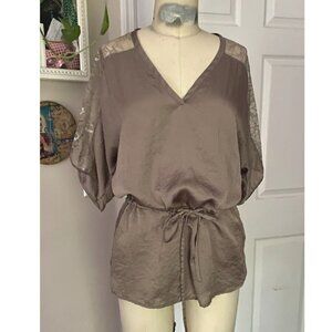 VICTORIA'S SECRET Taupe Lace trim Smocked Waist Slouch tunic T-Shirt *X-SMALL*